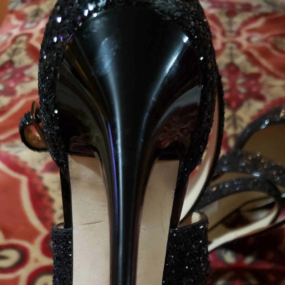 Jimmy Choo - Picture 3 of 5
